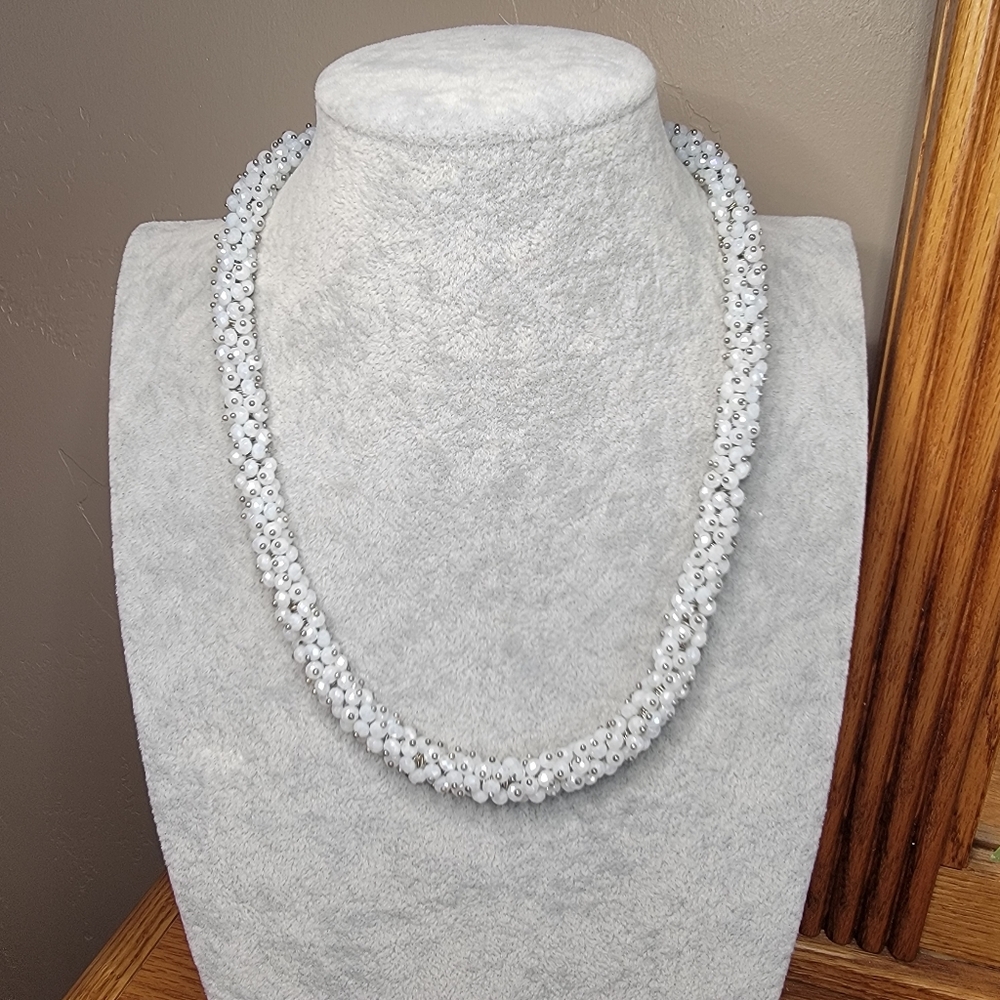 Stunning White Faceted Glass Beaded Necklace